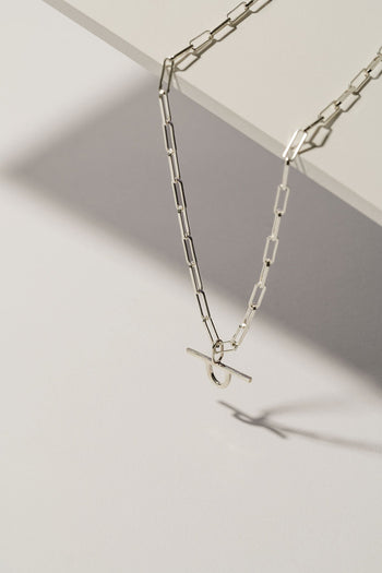 Minimalist necklaces
