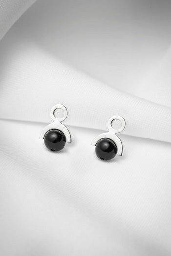 Ear stud earrings