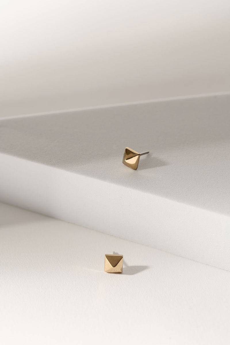 Gold square pyramid studs - Made in Canada