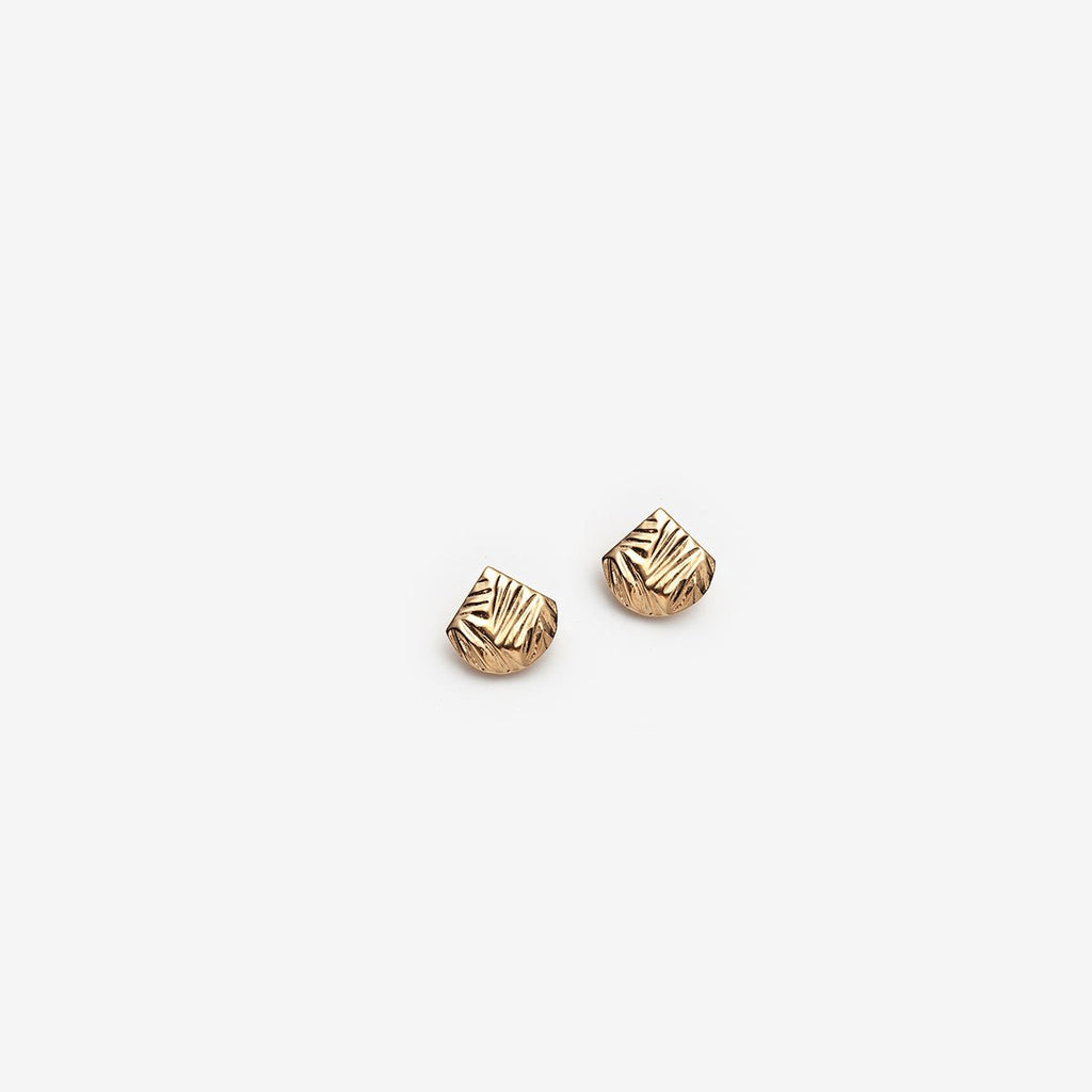 trendy gold stud earrings