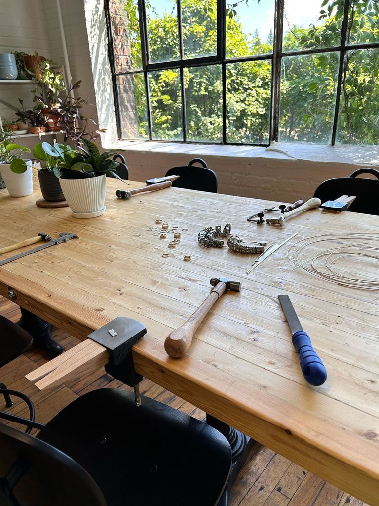 Jewelry making classes in Montreal