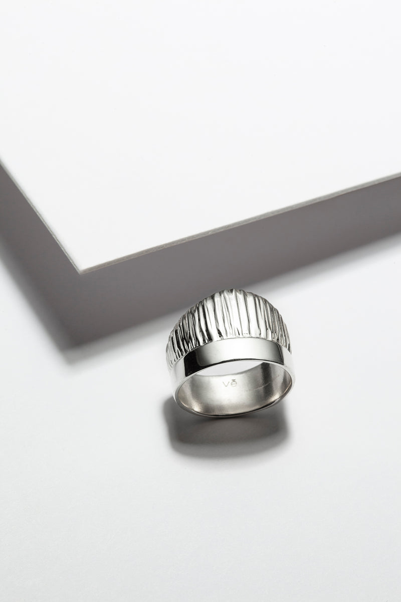 Chunky silver ring for women made in Canada by Montreal Jewelry designer Veronique RoyJwls