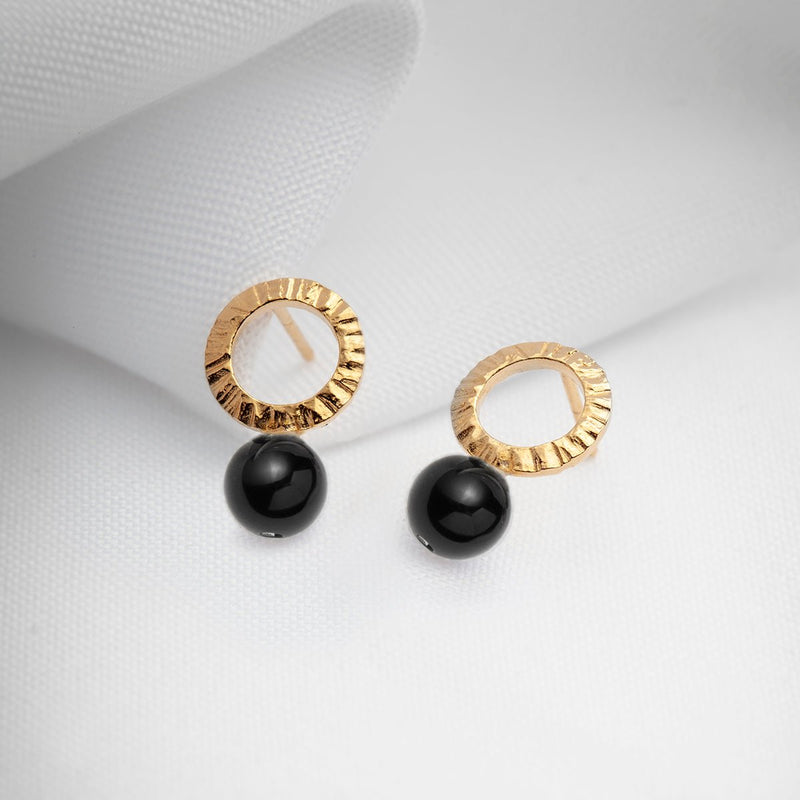 Gold plated open circle hammered black onyx earrings