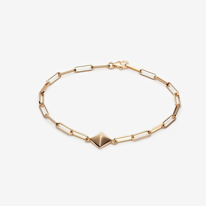 Chain Bracelet With gold pyramid charm