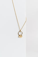 women's minimalist necklace gold