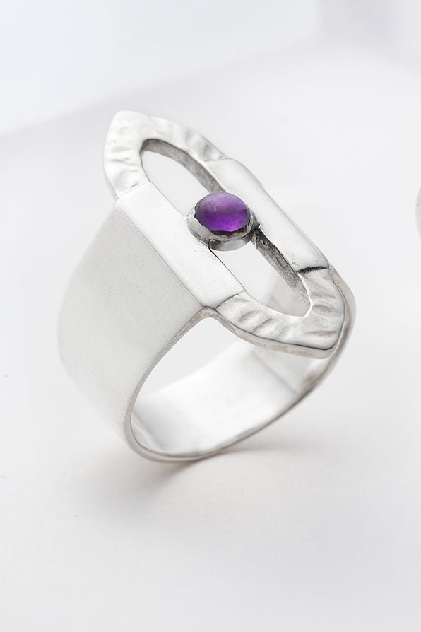 Large sterling silver ring with purple amethyst